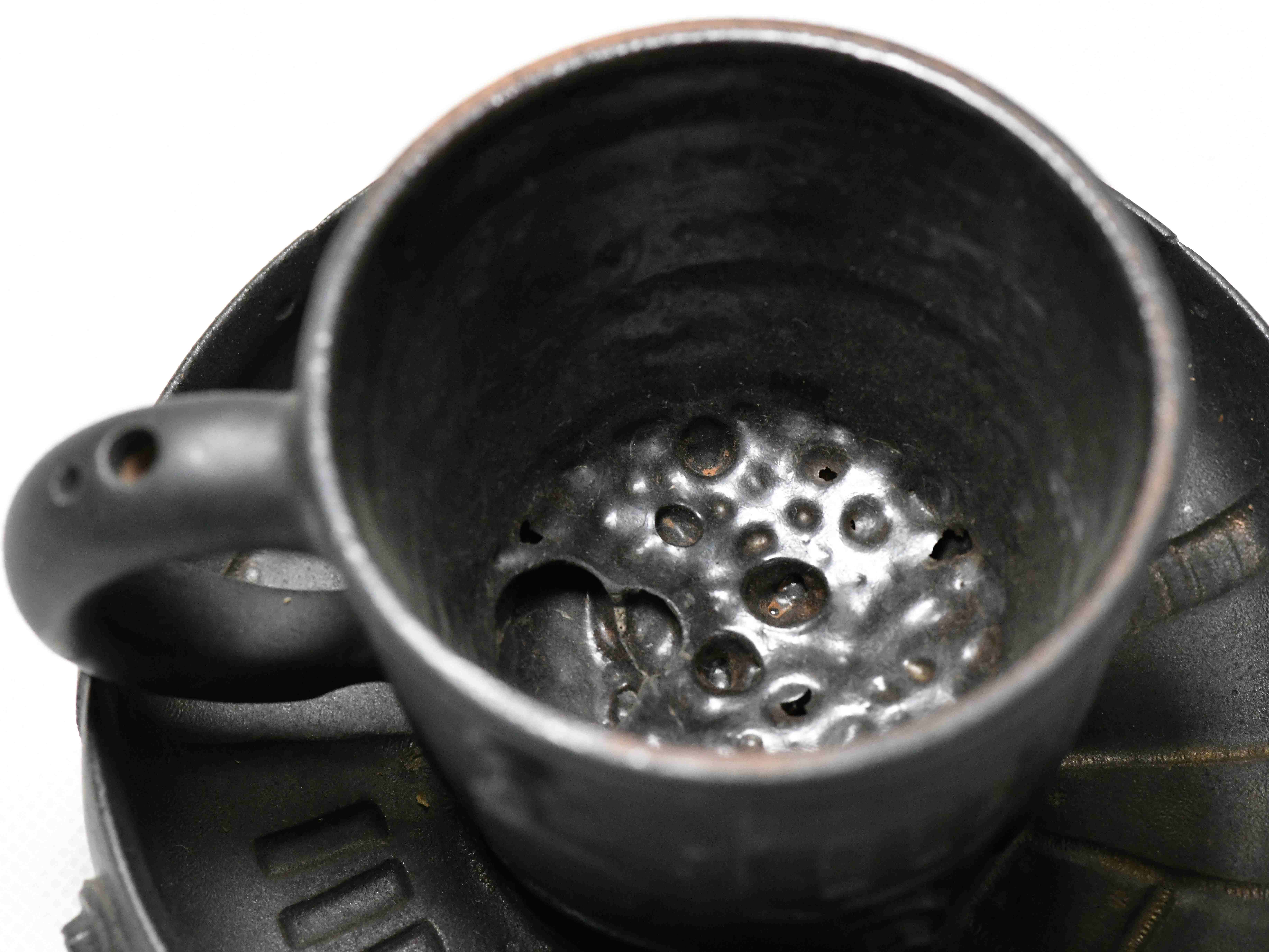 庄竣惟 黑油咖啡杯组